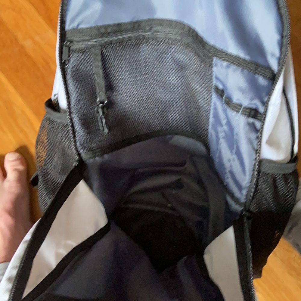 Adidas backpack - Picture 4 of 6